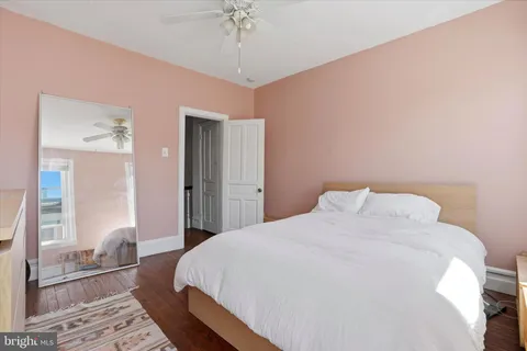 $2,100 | 887 North Judson Street, Philadelphia, PA 19130