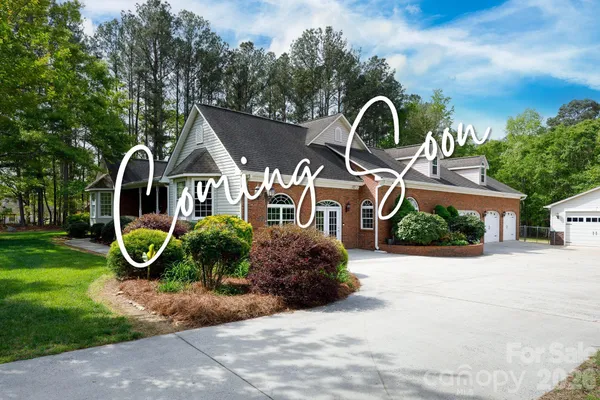 $750,000 | 4307 Edgeland Road, Edgemoor, SC 29712