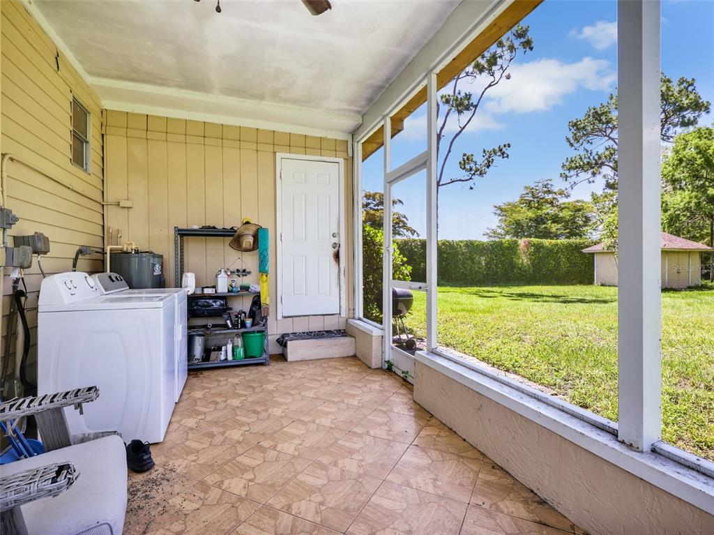 5211 Maple Lane Naples, FL 34113 - Photo 23 of 35 Gallery Image 23
