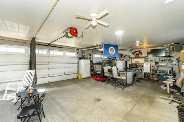 $379,900 | 506 9th Street Northwest, Dodge Center, MN 55927