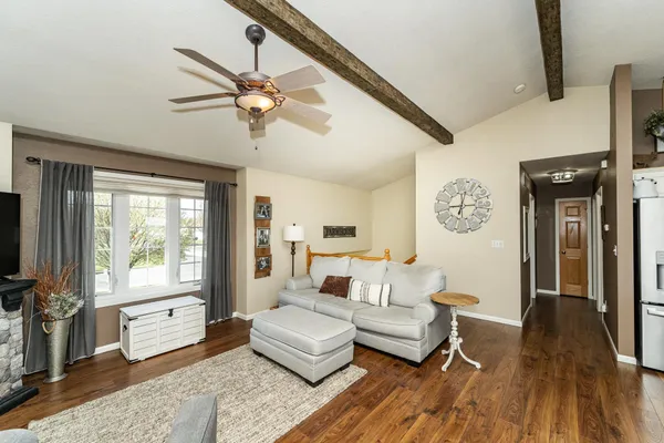 $379,900 | 506 9th Street Northwest, Dodge Center, MN 55927