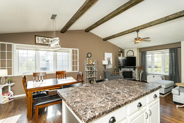 $379,900 | 506 9th Street Northwest, Dodge Center, MN 55927