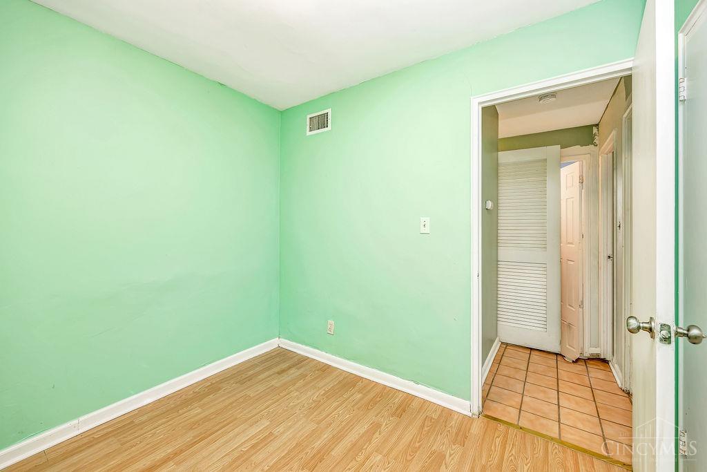 5179 Batavia Road Cincinnati, OH 45230 - Photo 25 of 29 Gallery Image 25