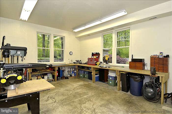 17951 Moore Road Dickerson, MD 20842 - Photo 23 of 30 Interior (General)