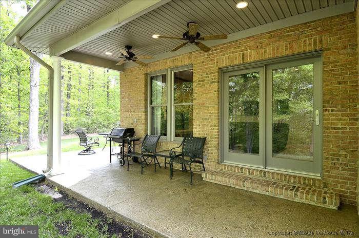 17951 Moore Road Dickerson, MD 20842 - Photo 24 of 30 Exterior (Rear)