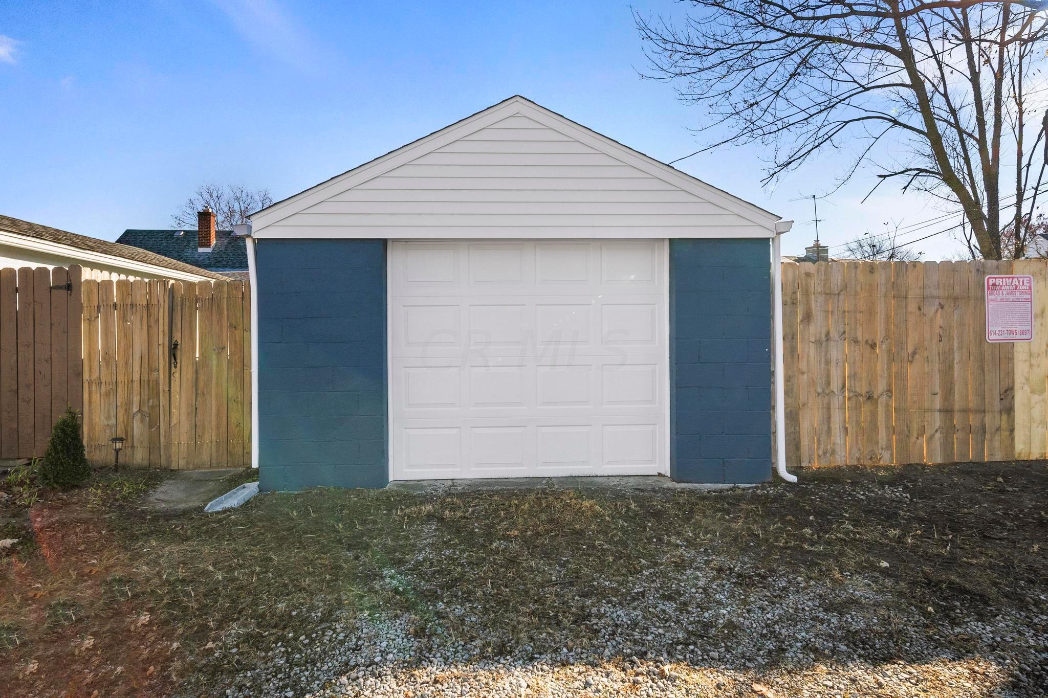 929 South Broadleigh Road Columbus, OH 43209 - Photo 40 of 52 DSC06046
