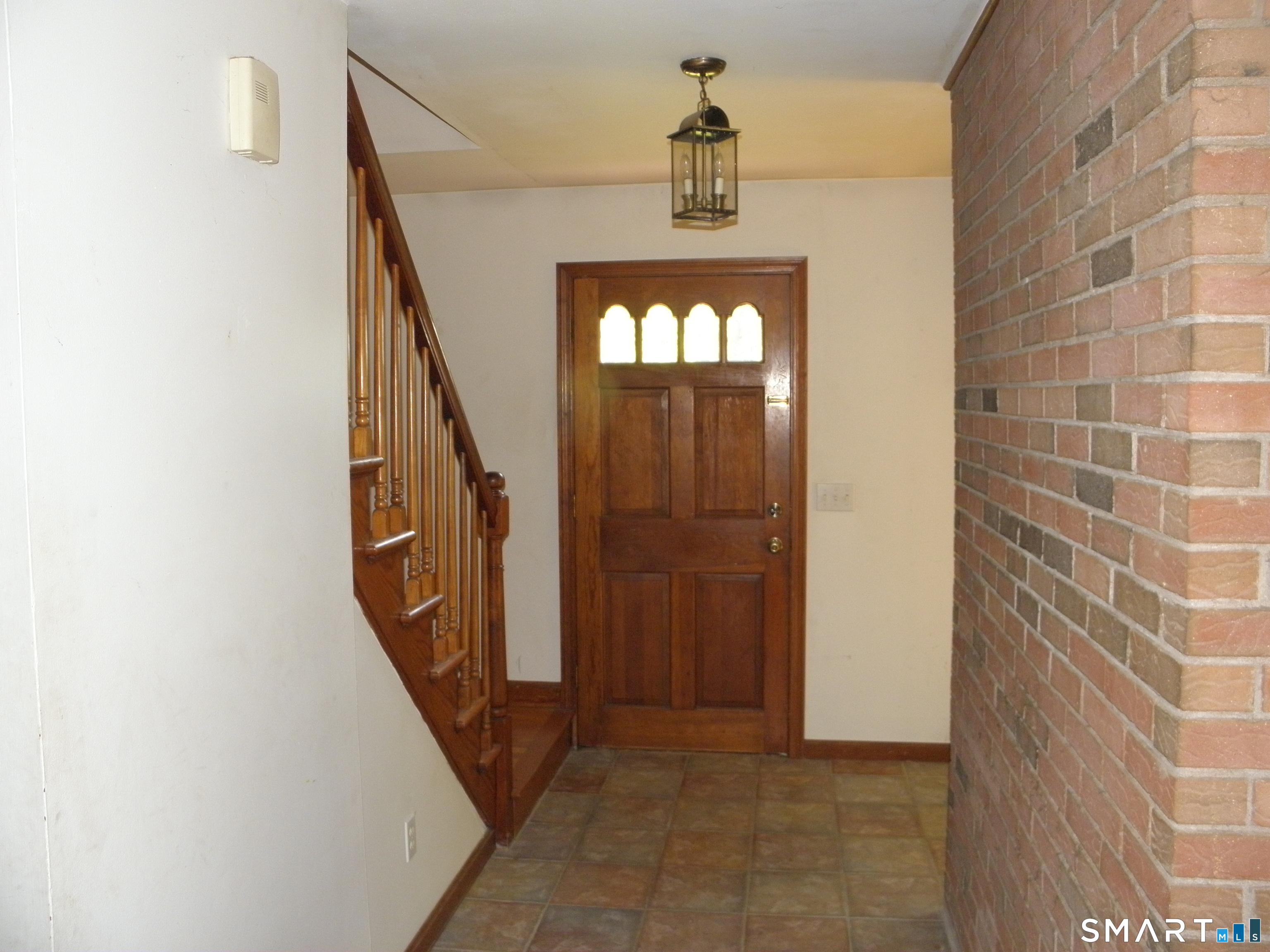 323 Jones Hollow Road Marlborough, CT 06447 - Photo 9 of 18