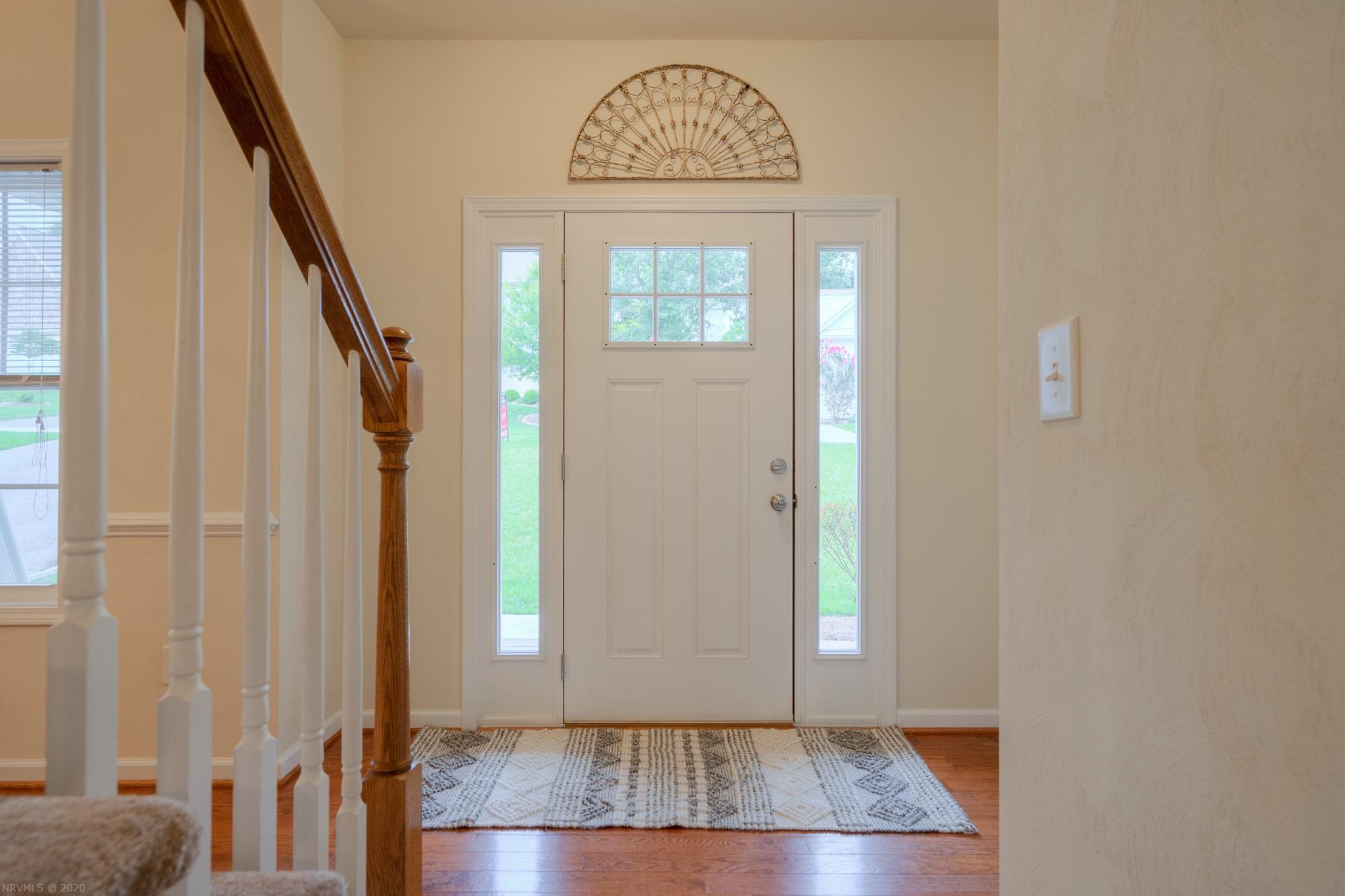 1045 Green Ridge Road Christiansburg, VA 24073 - Photo 6 of 46 Gallery Image 6