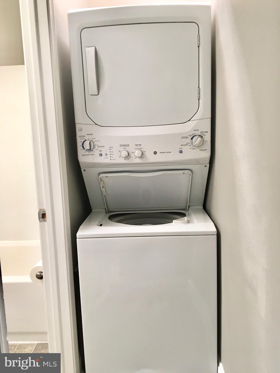 7235 Holabird Avenue, Unit B Dundalk, MD 21222 - Photo 5 of 15 a close view of washer and dryer