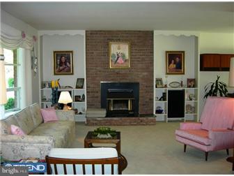 6 Bluebird Road Wyomissing, PA 19610 - Photo 7 of 11 Gallery Image 7