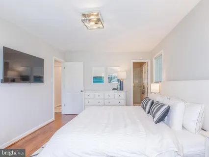 $1,495,000 | 6202 Redwing Road, Bethesda, MD 20817