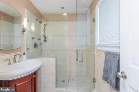 $1,495,000 | 6202 Redwing Road, Bethesda, MD 20817