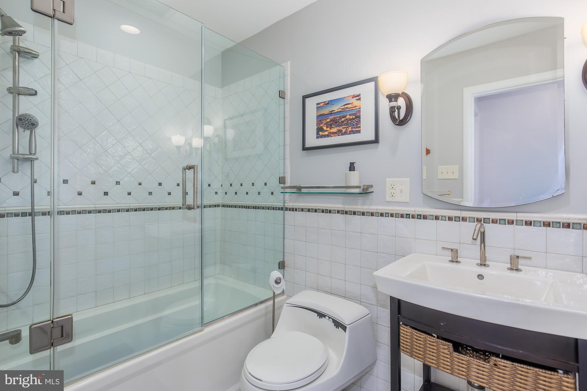 6202 Redwing Road Bethesda, MD 20817 - Photo 22 of 37