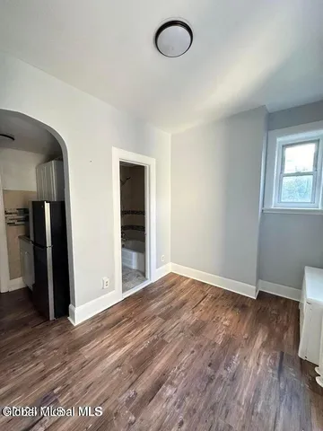 $950 | 51 Elm Street, Unit 4, Albany, NY 12202