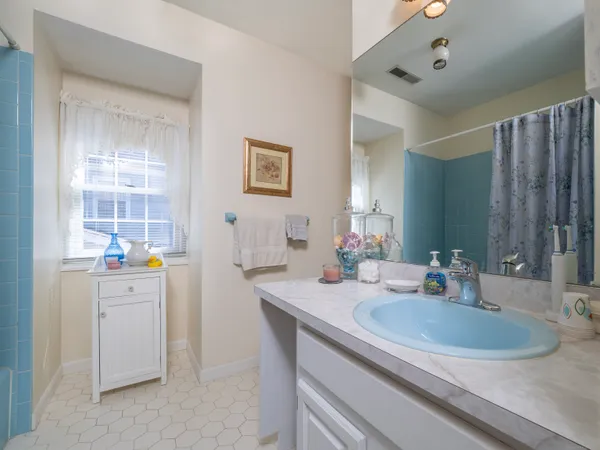 $615,000 | 19 Prospect Ridge, Unit 14, Ridgefield, CT 06877