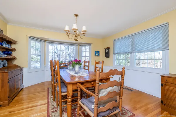 $615,000 | 19 Prospect Ridge, Unit 14, Ridgefield, CT 06877