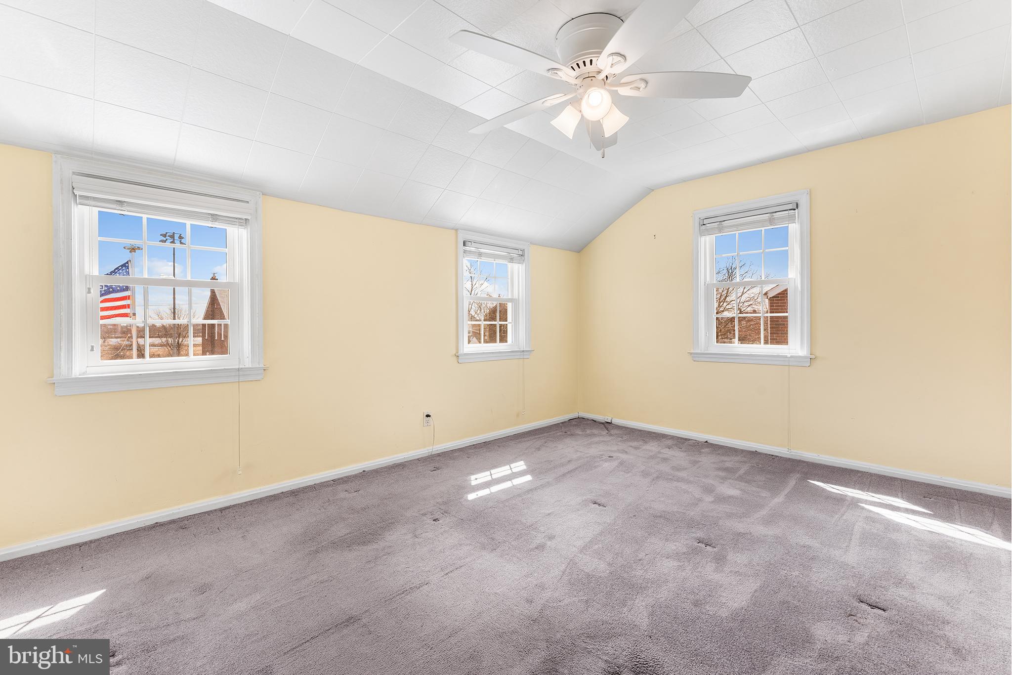 620 Darby Road Ridley Park, PA 19078 - Photo 17 of 31 Primary Bedroom