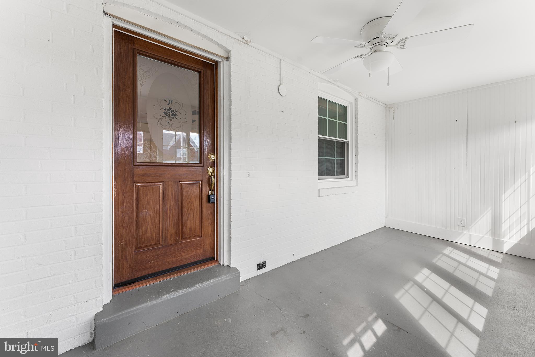 620 Darby Road Ridley Park, PA 19078 - Photo 4 of 31 Sunroom