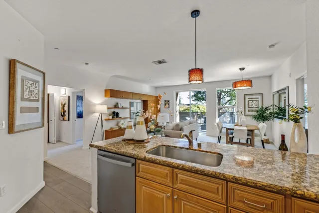 $749,000 | 1445 Fruitdale Avenue, Unit 126, San Jose, CA 95128