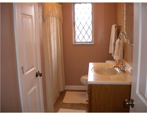 4841 Girard Road Whitehall, PA 15227 - Photo 13 of 15 Full Bath.