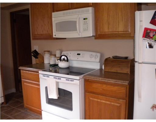 4841 Girard Road Whitehall, PA 15227 - Photo 6 of 15 Kitchen.