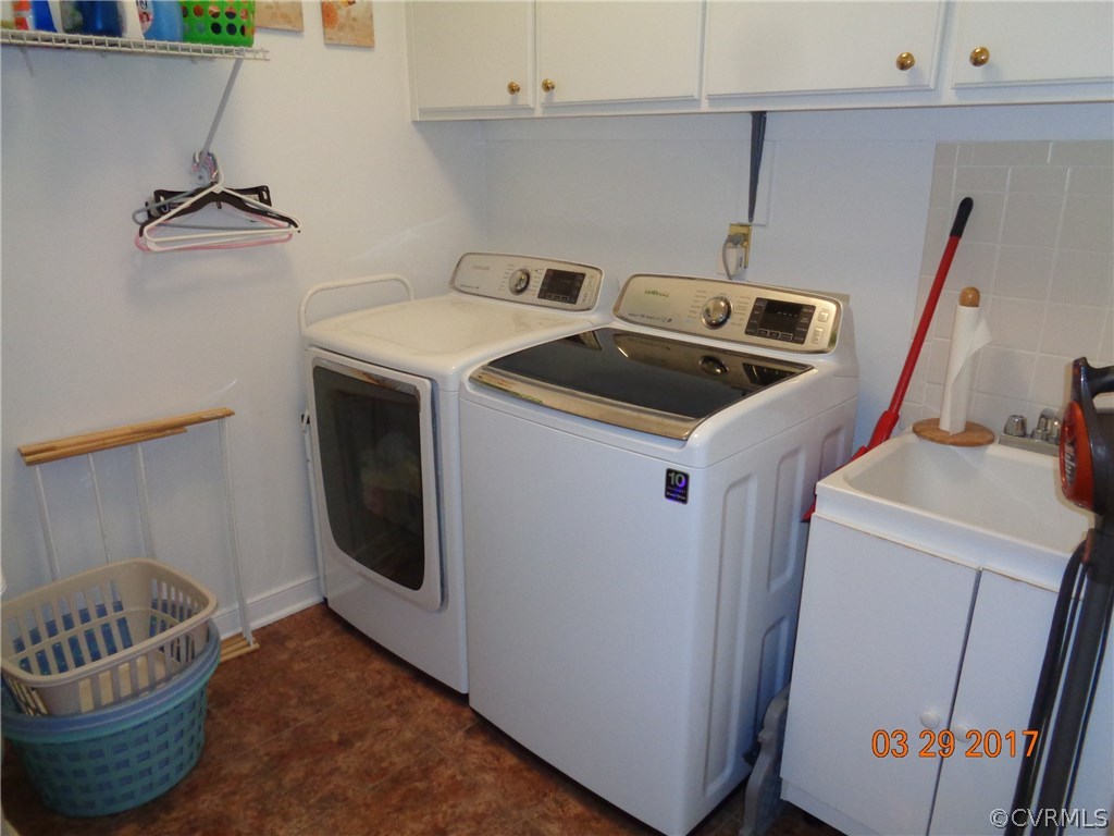 13018 Chipstead Road Chester, VA 23831 - Photo 41 of 47 a utility room with dryer and washer