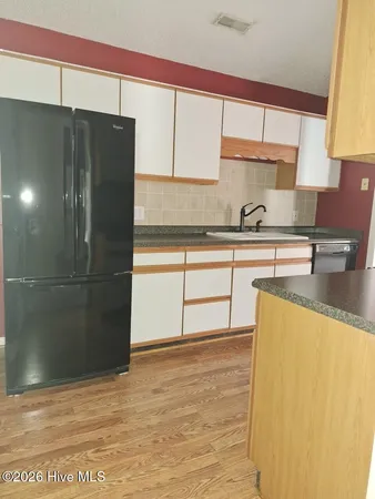 $1,300 | 143 Pine Branches Close, Winterville, NC 28590