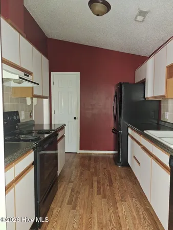 $1,300 | 143 Pine Branches Close, Winterville, NC 28590