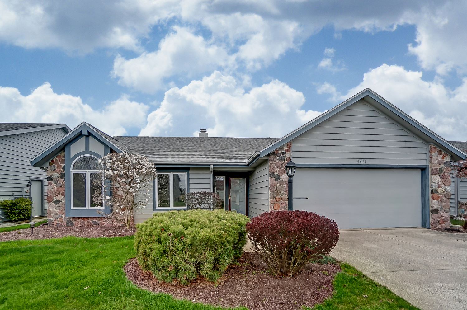4615 Crystal Ridge Cove Fort Wayne, IN 46835 - Photo 2 of 35 Gallery Image 2
