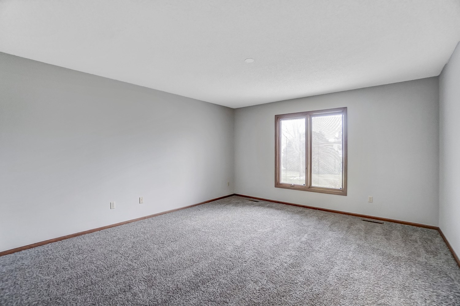 4615 Crystal Ridge Cove Fort Wayne, IN 46835 - Photo 17 of 35 Gallery Image 17