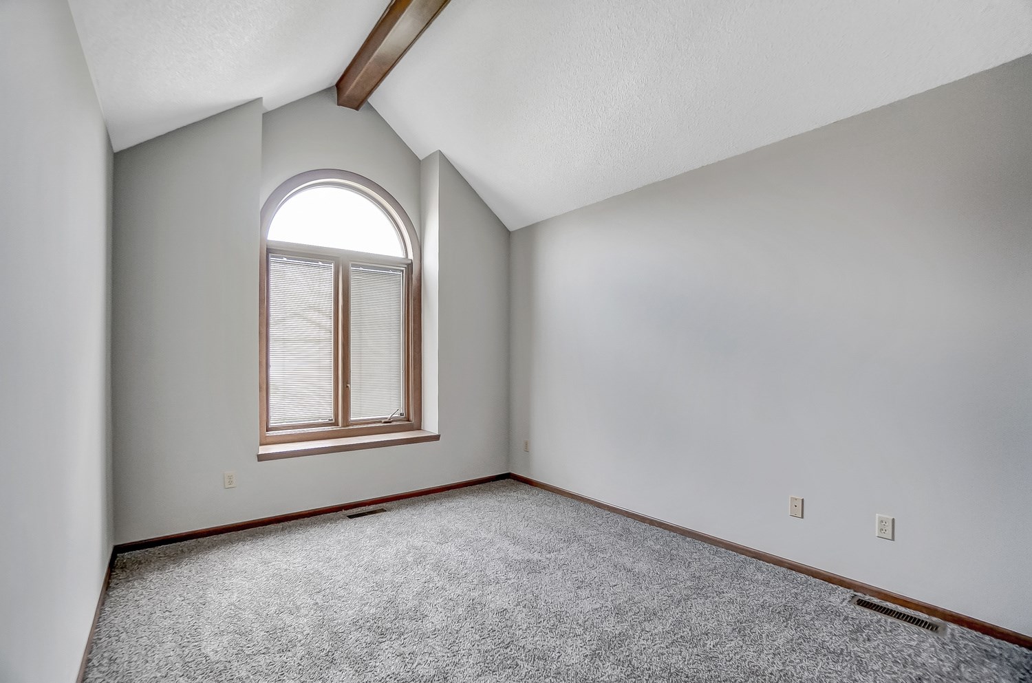 4615 Crystal Ridge Cove Fort Wayne, IN 46835 - Photo 23 of 35 Gallery Image 23