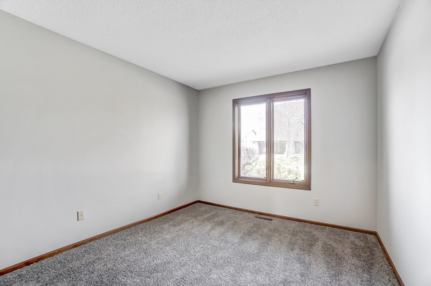 4615 Crystal Ridge Cove Fort Wayne, IN 46835 - Photo 26 of 35 Gallery Image 26