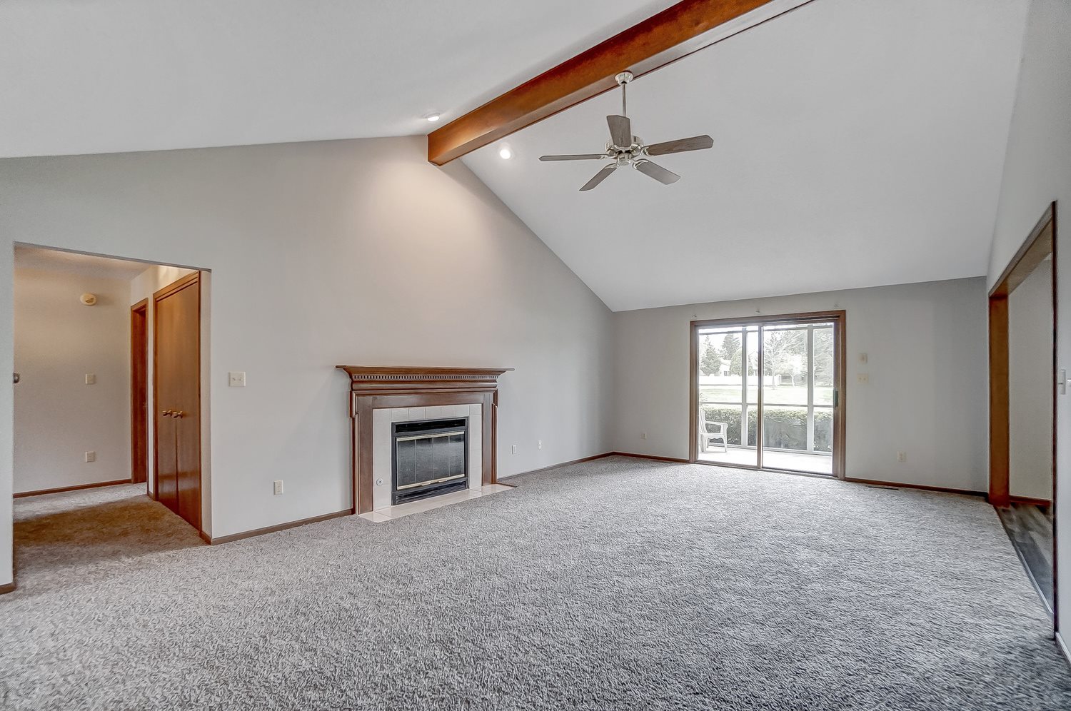 4615 Crystal Ridge Cove Fort Wayne, IN 46835 - Photo 6 of 35 Gallery Image 6