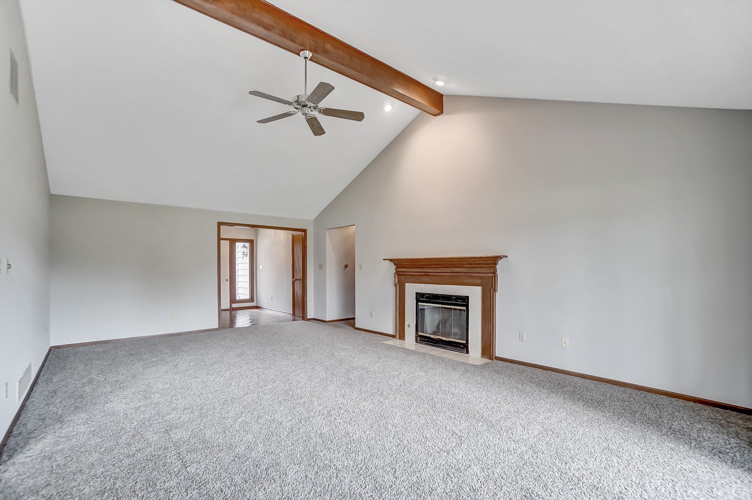 4615 Crystal Ridge Cove Fort Wayne, IN 46835 - Photo 7 of 35 Gallery Image 7
