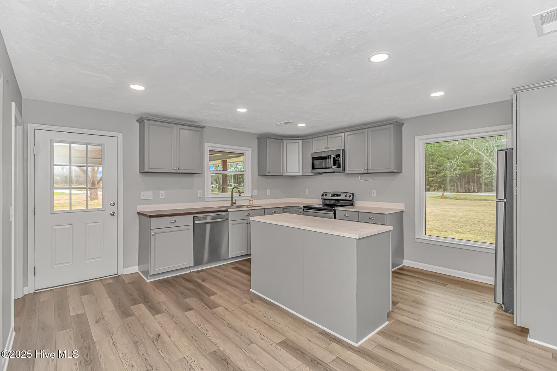 2360 Highway 701 Loris, SC 29569 - Photo 13 of 48 9_mls-14