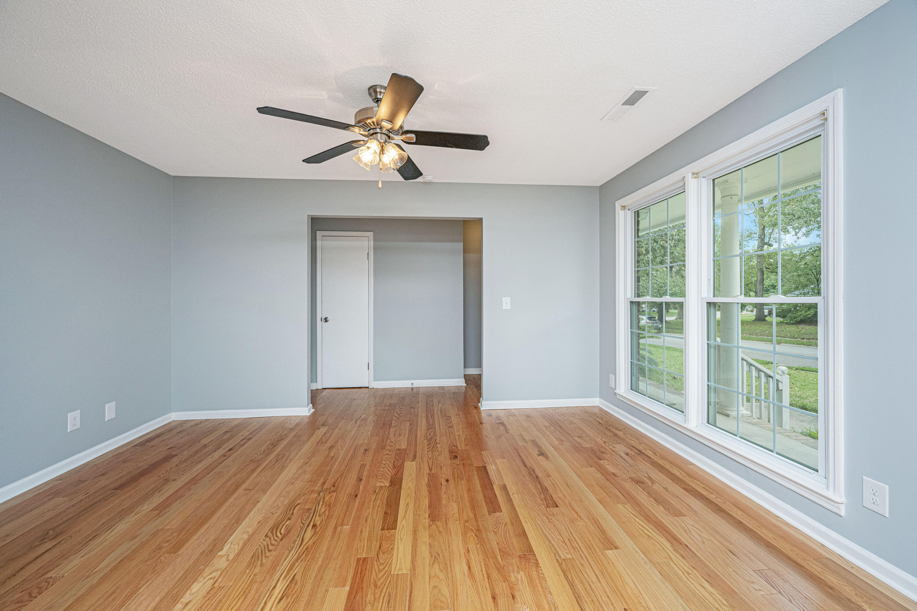112 Tall Pines Road Ladson, SC 29456 - Photo 12 of 46 112TallPinesRd013