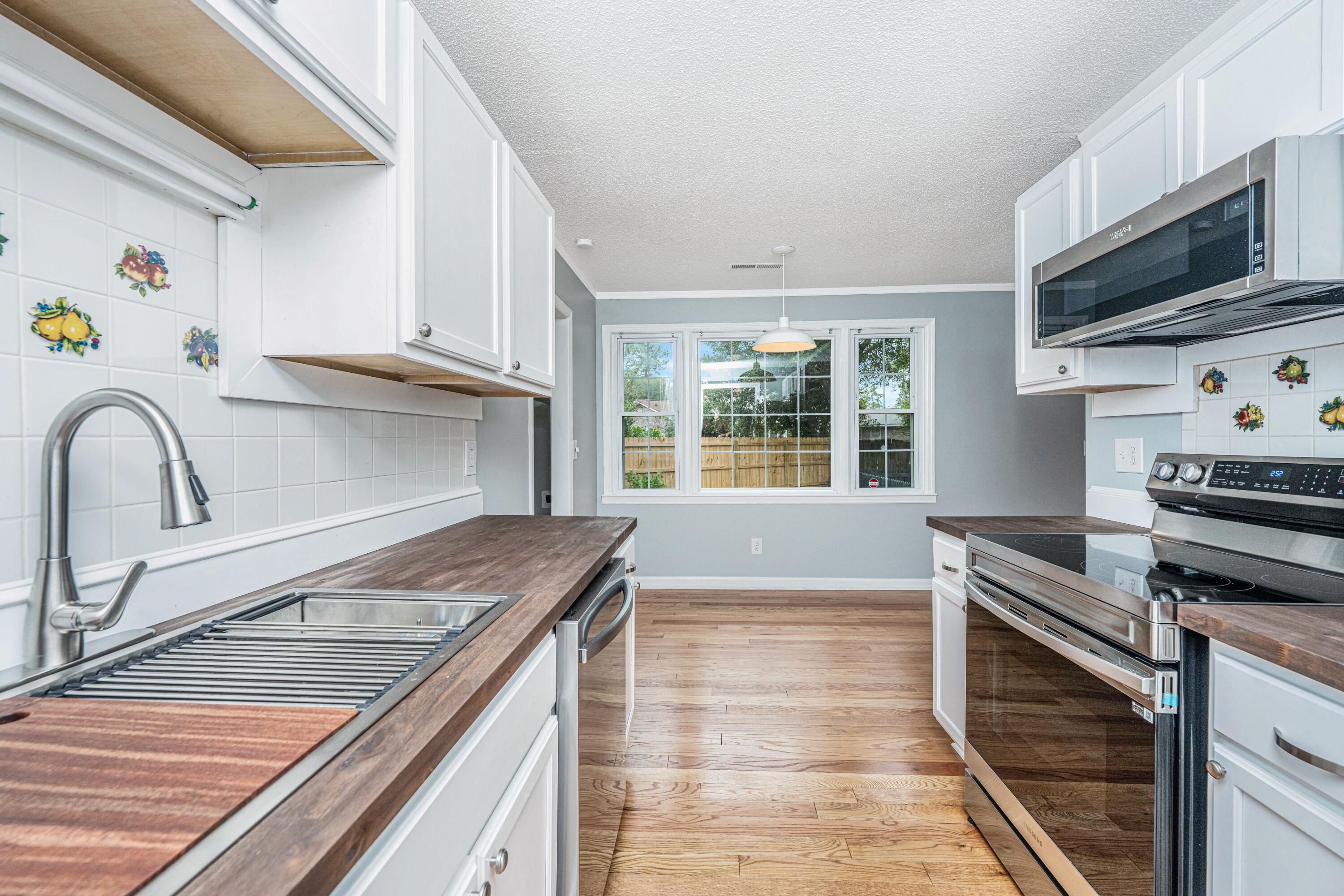 112 Tall Pines Road Ladson, SC 29456 - Photo 22 of 46 112TallPinesRd023