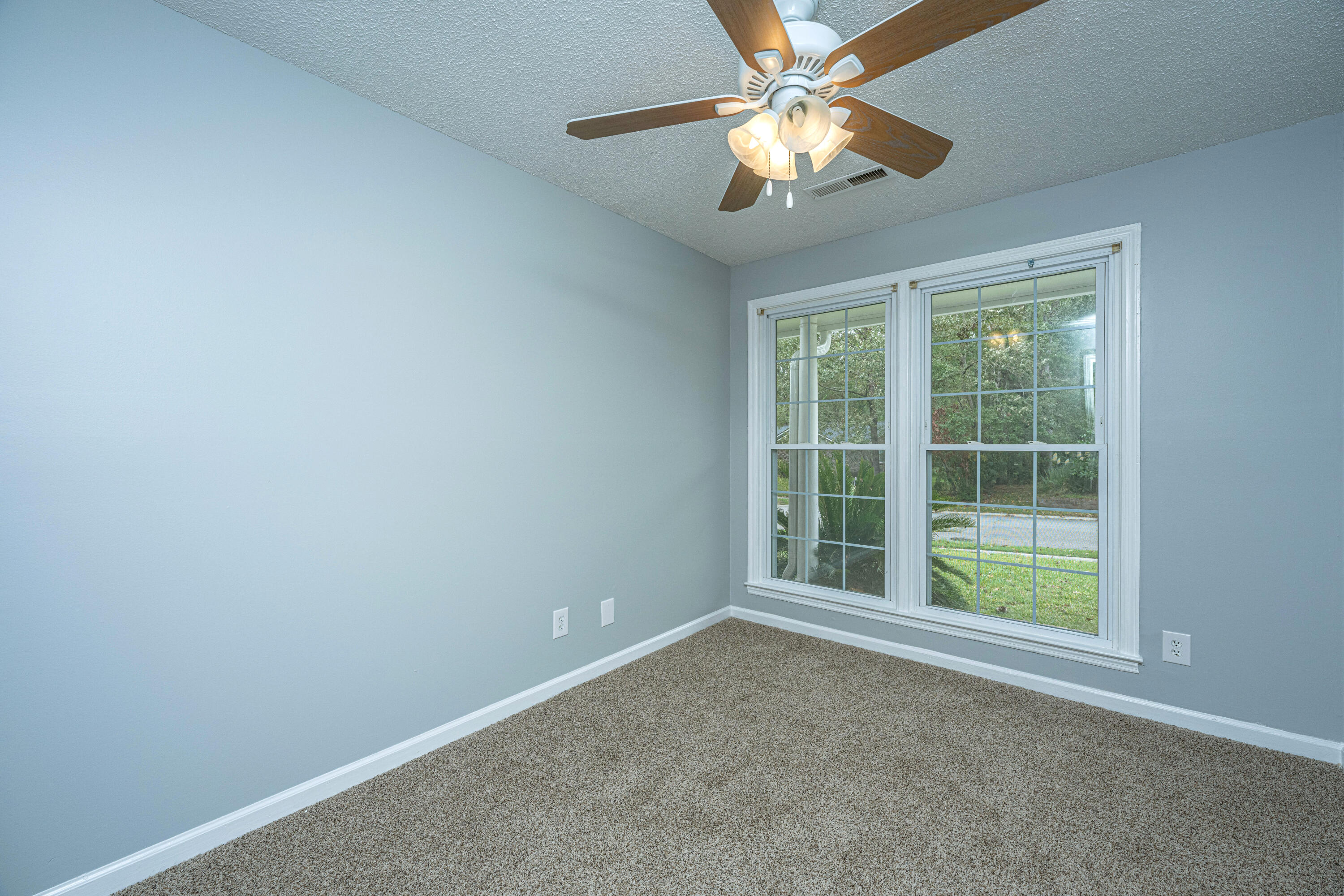 112 Tall Pines Road Ladson, SC 29456 - Photo 24 of 46 112TallPinesRd025