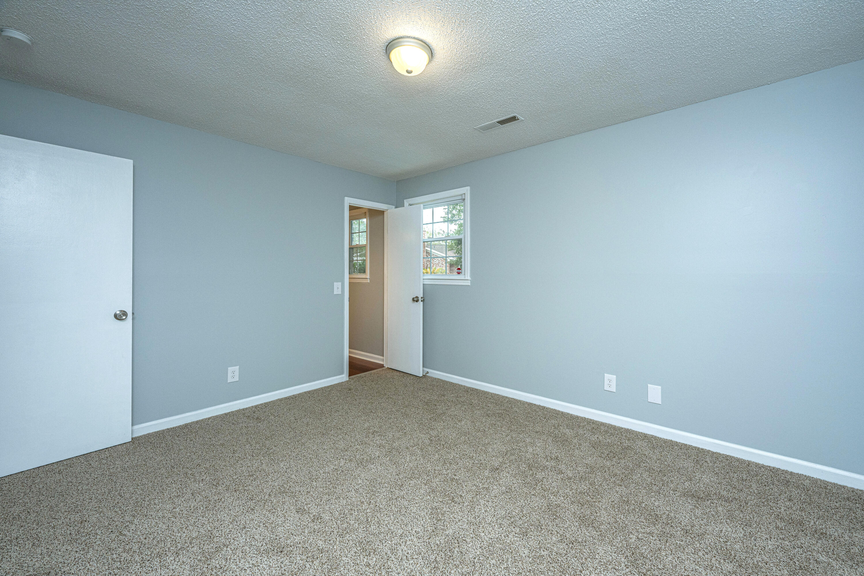 112 Tall Pines Road Ladson, SC 29456 - Photo 33 of 46 112TallPinesRd034