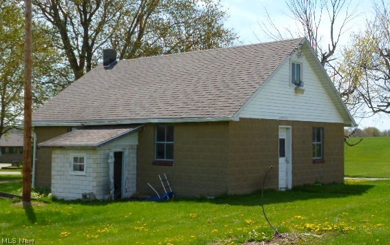 8019 Bachelor Road Northwest Waynesburg, OH 44688 - Photo 3 of 4