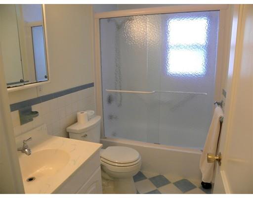 16 Elizabeth Road Billerica, MA 01821 - Photo 14 of 17