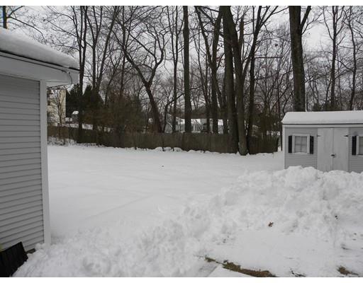 16 Elizabeth Road Billerica, MA 01821 - Photo 3 of 17