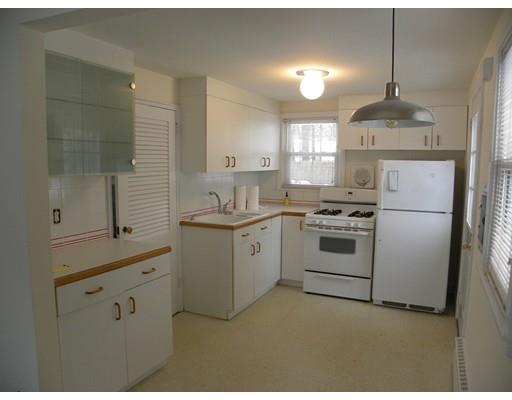 16 Elizabeth Road Billerica, MA 01821 - Photo 8 of 17