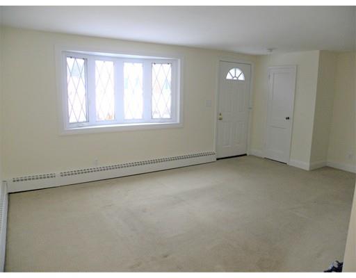 16 Elizabeth Road Billerica, MA 01821 - Photo 10 of 17
