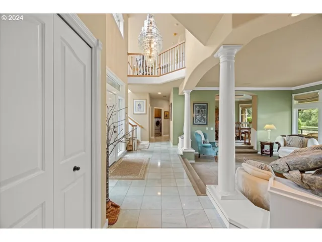 $1,870,000 | 19710 Southeast Semple Road, Damascus, OR 97089