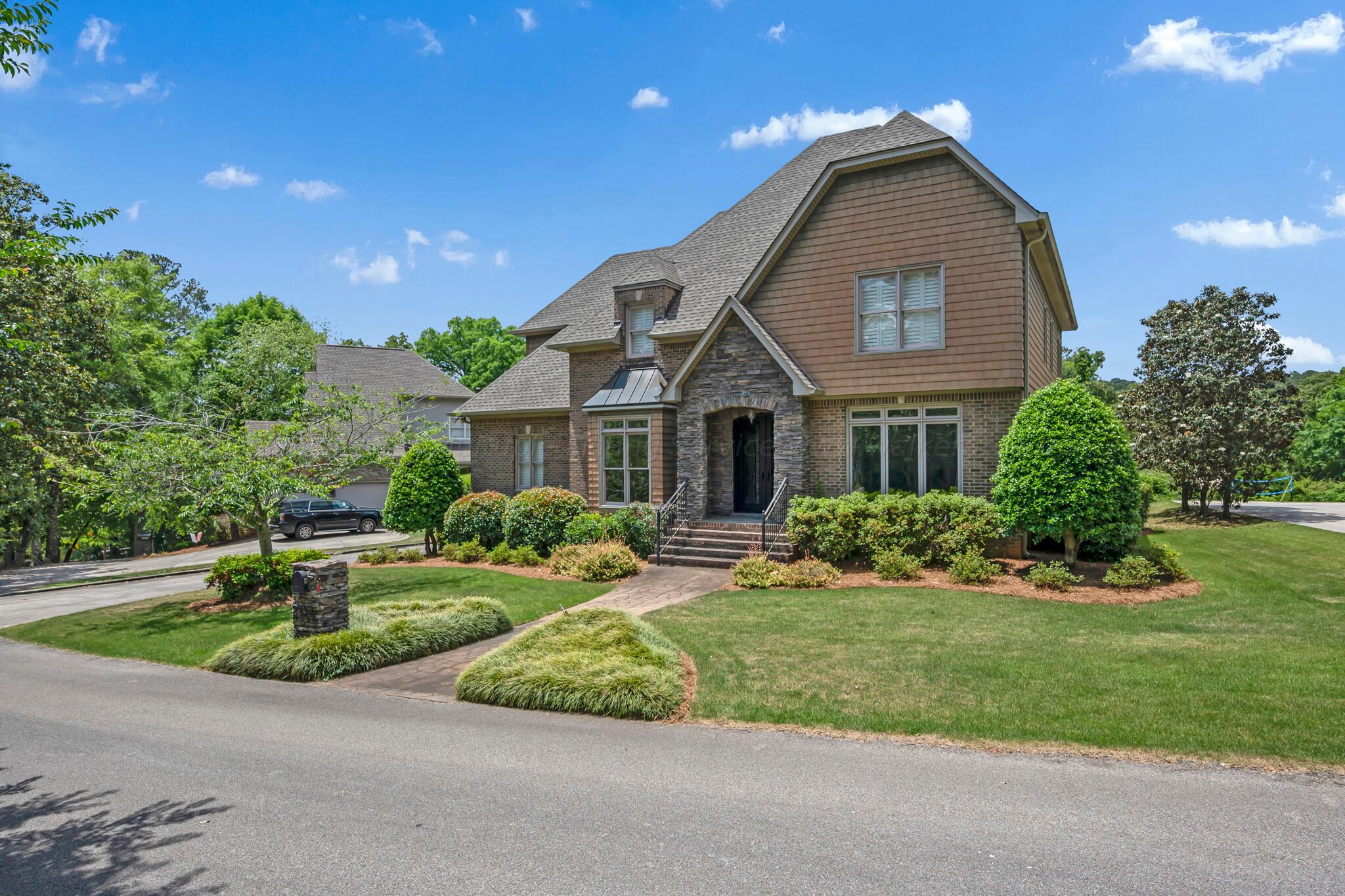 2424 Altadena Road Birmingham, AL 35243 - Photo 2 of 46 Gallery Image 2