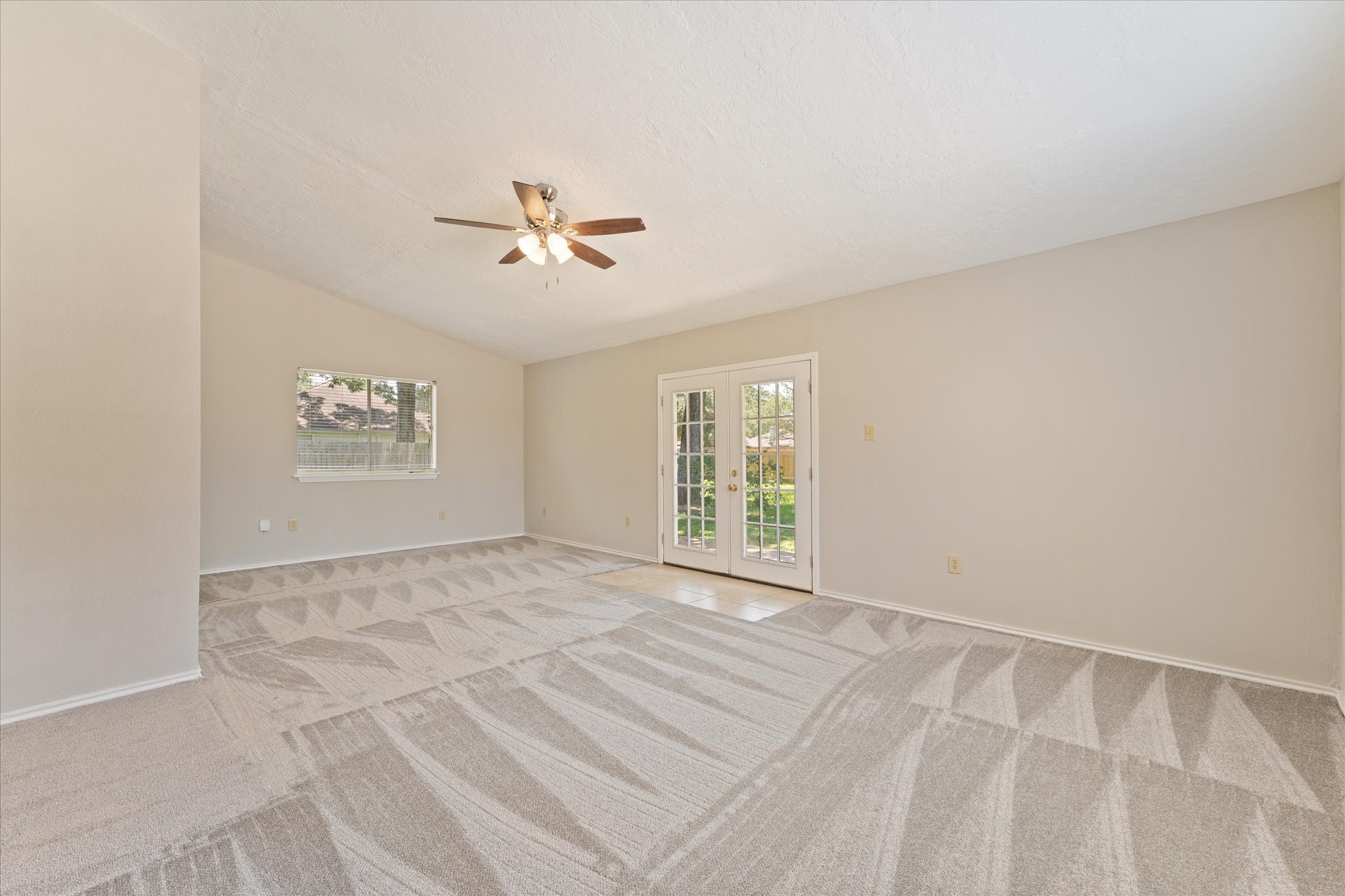 4906 Meadowfox Place Spring, TX 77389 - Photo 16 of 39 Second living area.