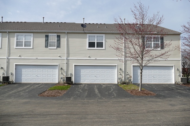 267 Springbrook Trail South Oswego, IL 60543 - Photo 13 of 20