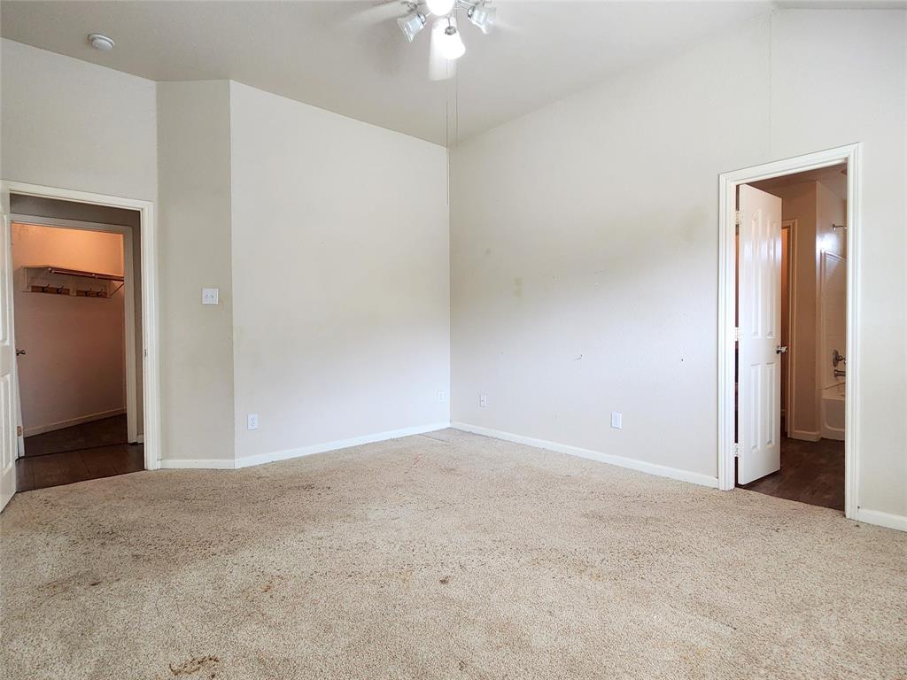 1605 Cardinal Way Aubrey, TX 76227 - Photo 12 of 22