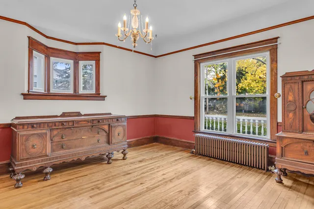 $349,900 | 1512 West Washington Avenue, Jackson, MI 49203